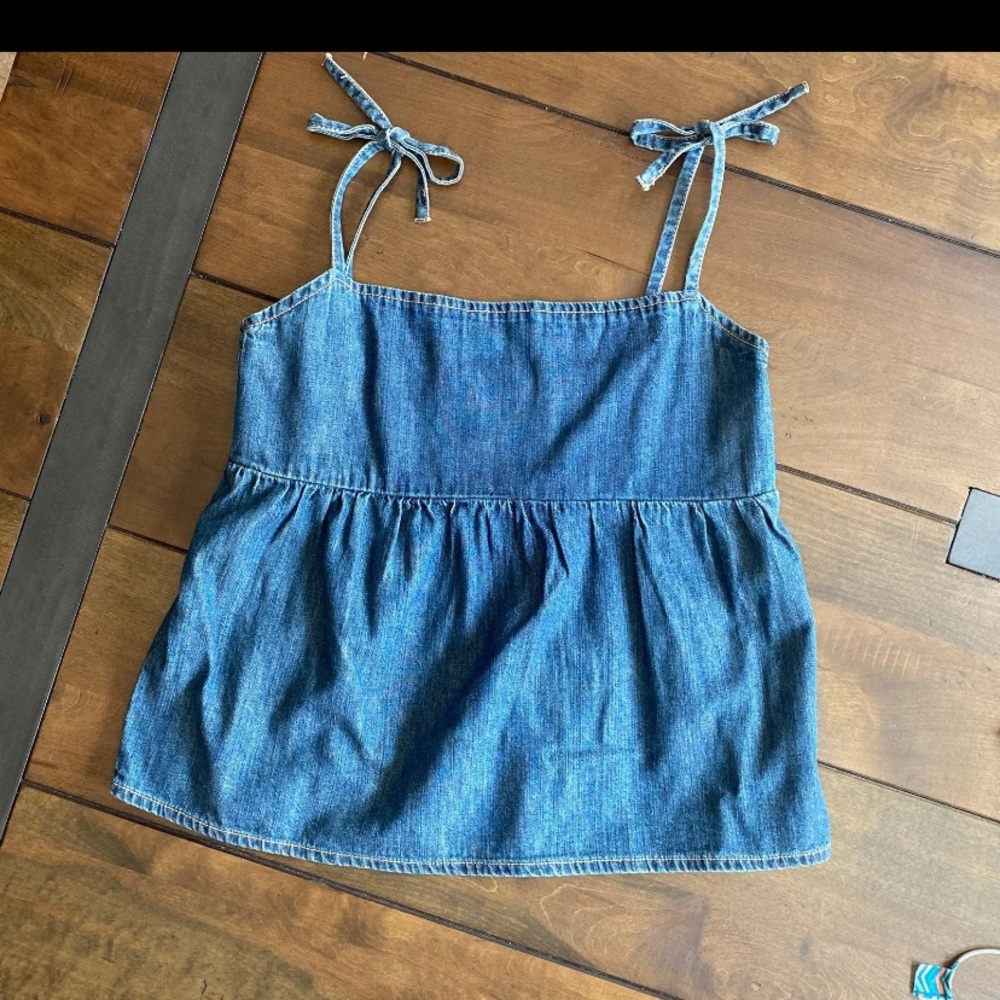 Girls size 12 Jean shirt